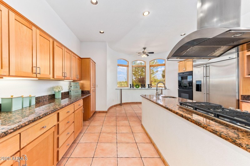 27-web-or-mls-9566 S Swiss Ct-28