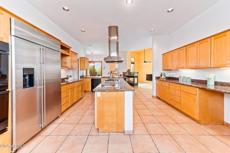 30-web-or-mls-9566 S Swiss Ct-31