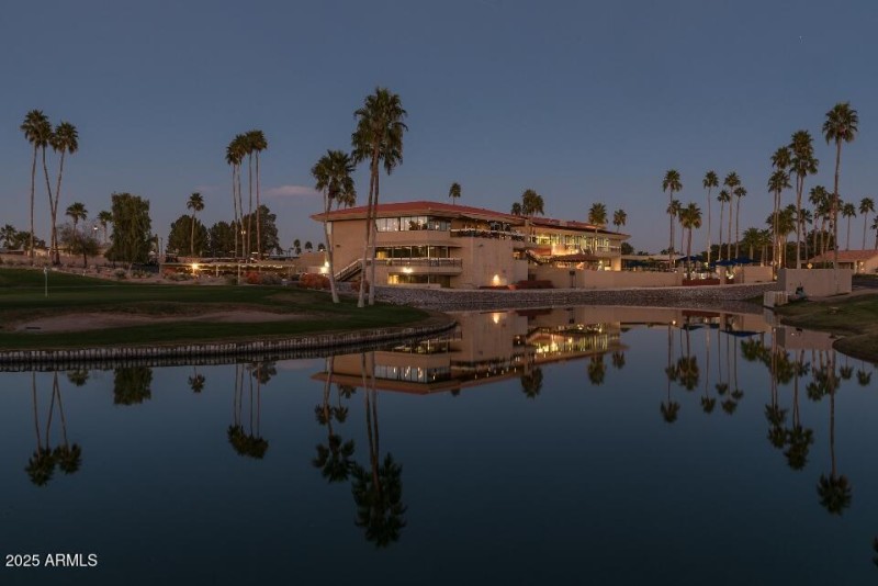 14.0 Clubhouse & Lake at Night