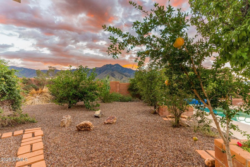 64-web-or-mls-9566 S Swiss Ct-65