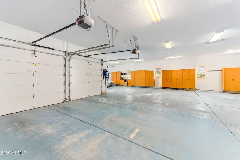 59-web-or-mls-9566 S Swiss Ct-60