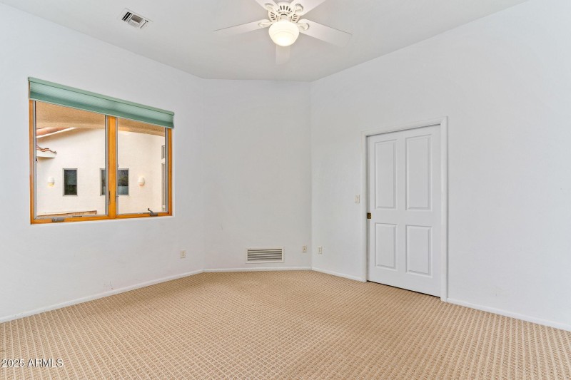 42-web-or-mls-9566 S Swiss Ct-43