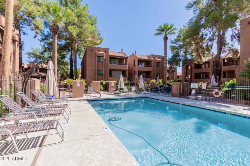 31 Paradise Village