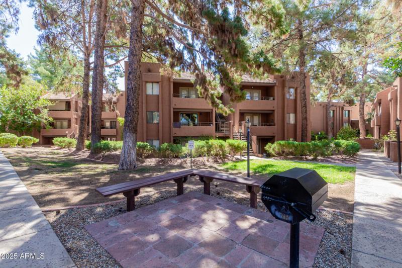 43 Paradise Village