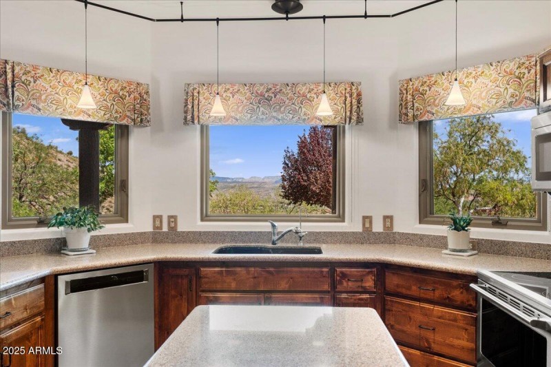 13-Kitchen View
