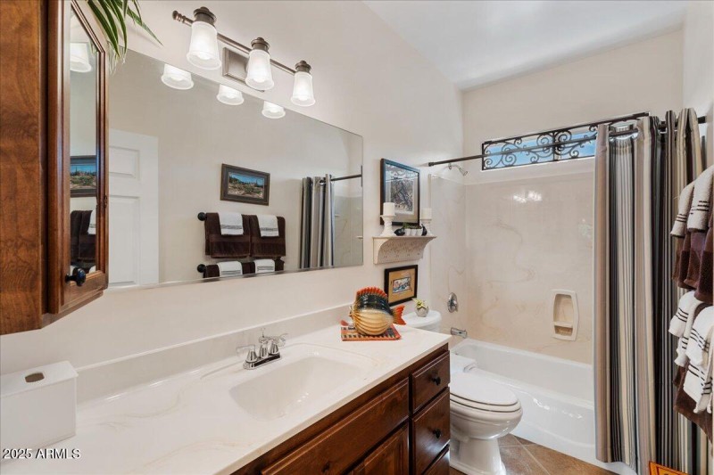 18-Bathroom