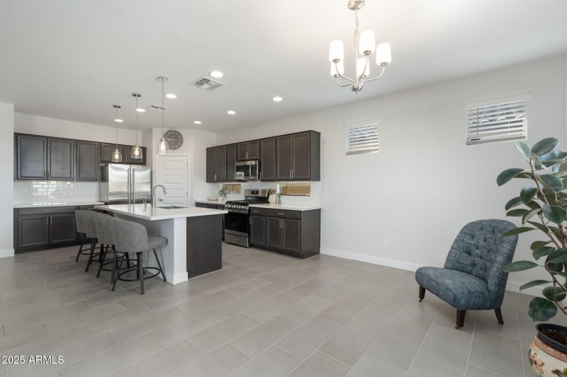 Kitchen & Dining Room