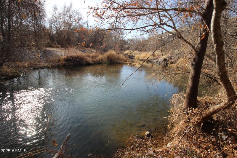 Creek2