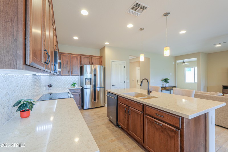 Quartz counter tops