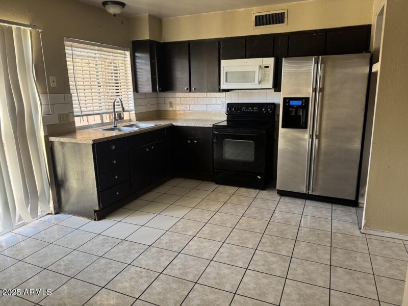 B6EB53DB-E0E9-429A-B97E-04608296C1AD_1_1