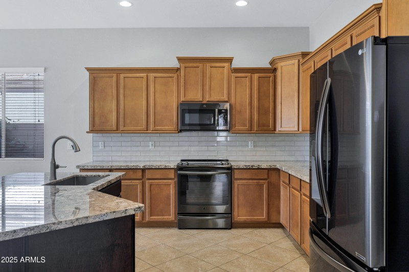 10449 E Kiva Ave-14