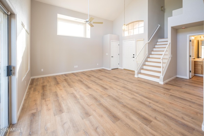 14901_LivingRoom3