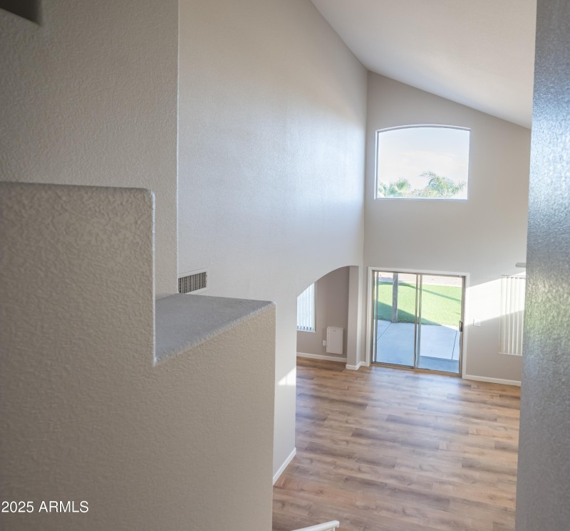 14901_StairView