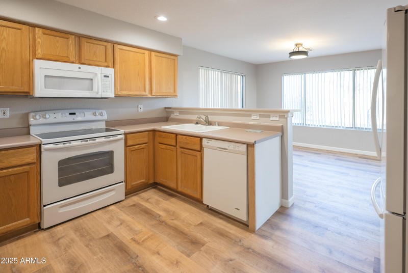 14901_Kitchen1
