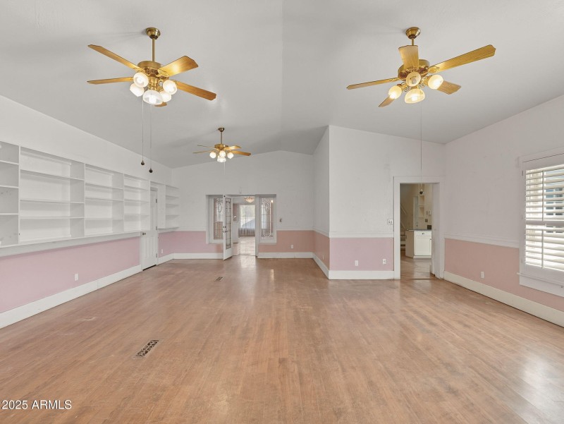 8-web-or-mls-Brown -8