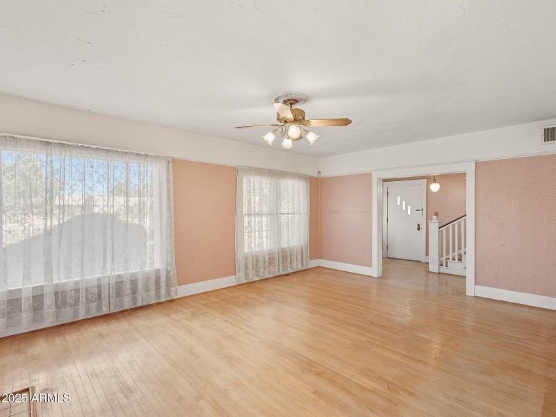 16-web-or-mls-Brown -16