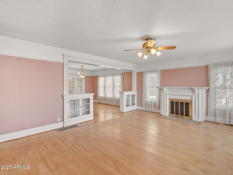 20-web-or-mls-Brown -20