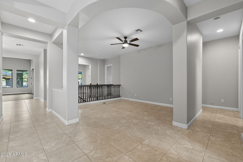 12-web-or-mls-Stonecrest-12