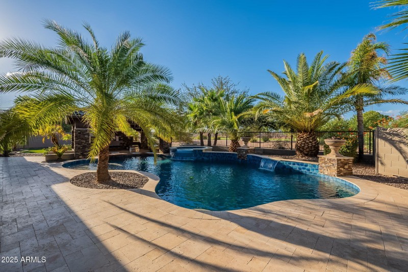 75-web-or-mls-Stonecrest-76