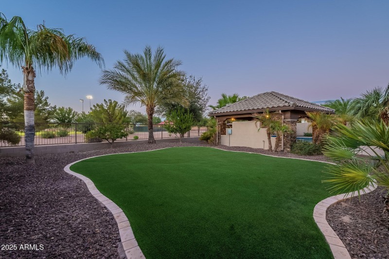 123-web-or-mls-Stonecrest-Twilight-20