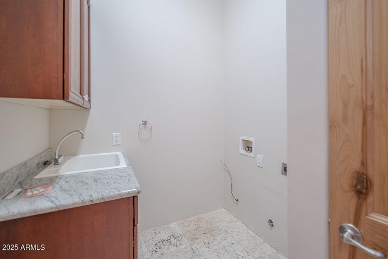 20250911_8170-E-Golden-Spur_20