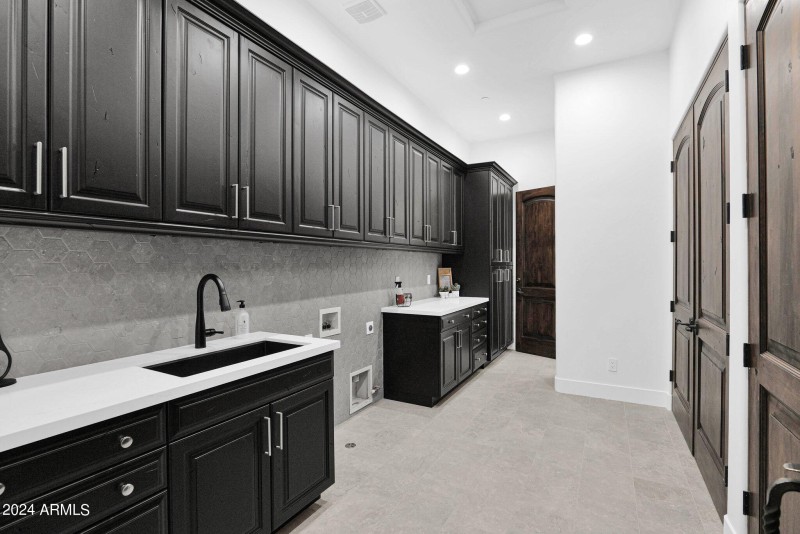 Laundry room with storage
