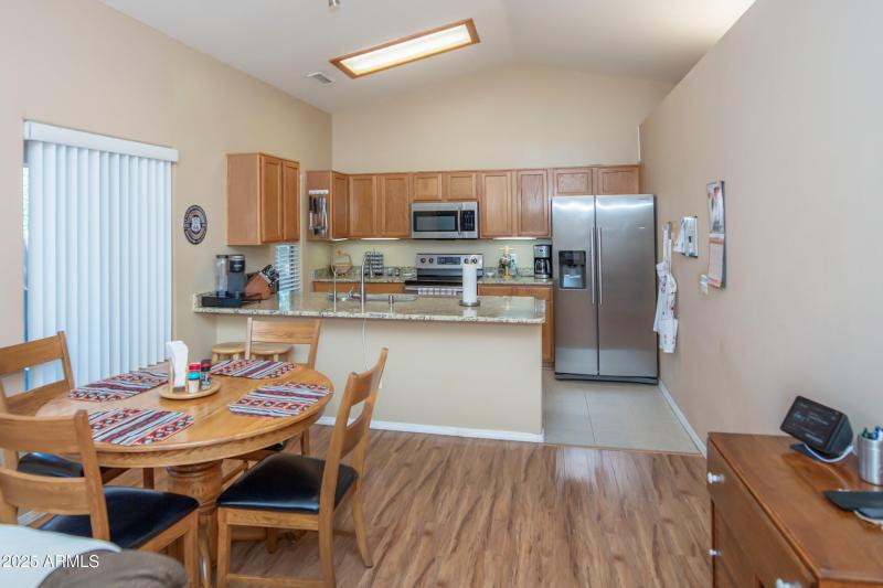 Kitchen & Dining Area