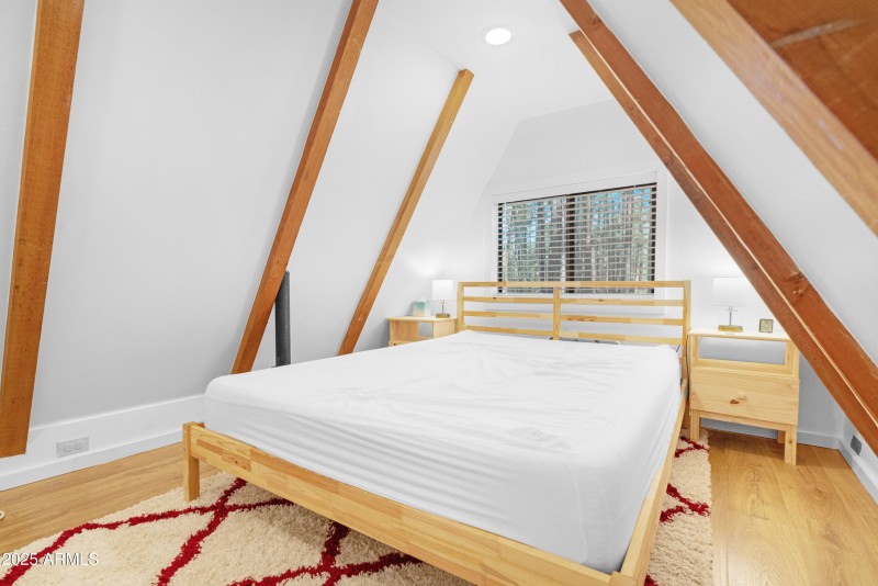 1st Bed 2