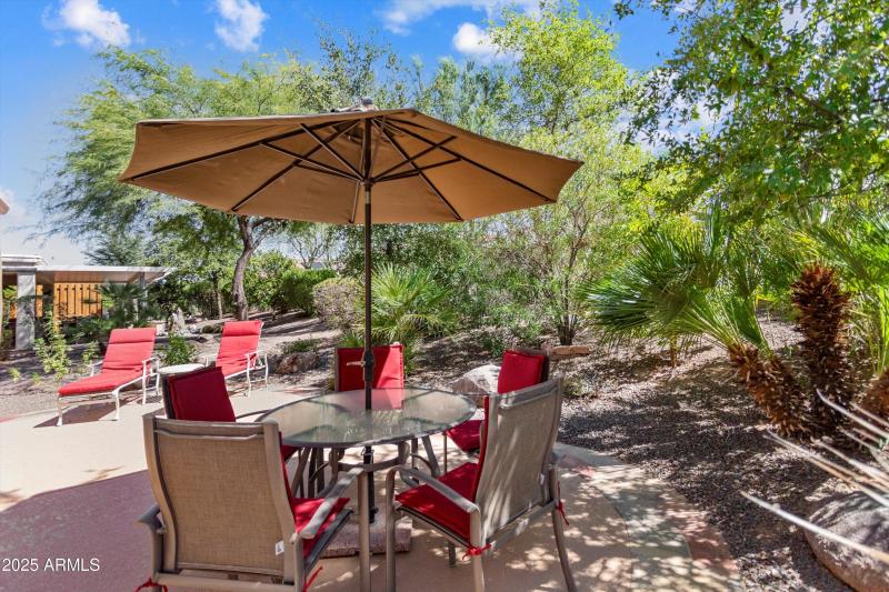 34-26833 W Irma Ln