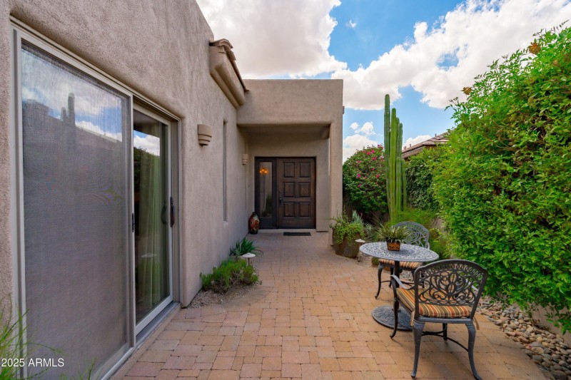 05-Entry Courtyard