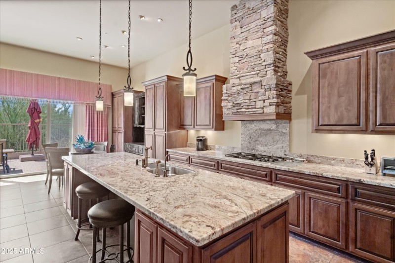 15-Kitchen