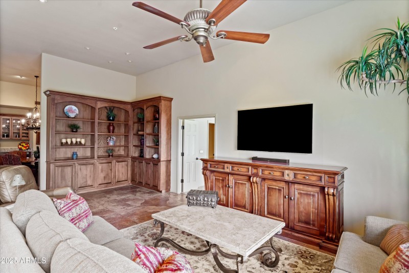 25-Family Room