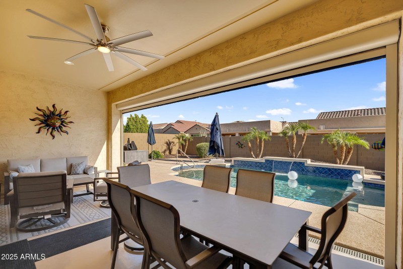 44-web-or-mls-Torrey Pines-33
