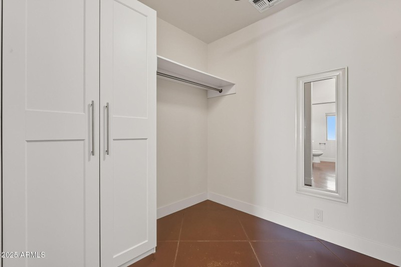 26-web-or-mls-Davis-26