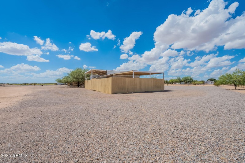 46-web-or-mls-Davis-46