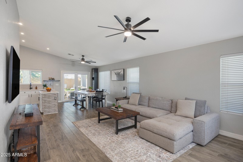 704 E Megan St-5