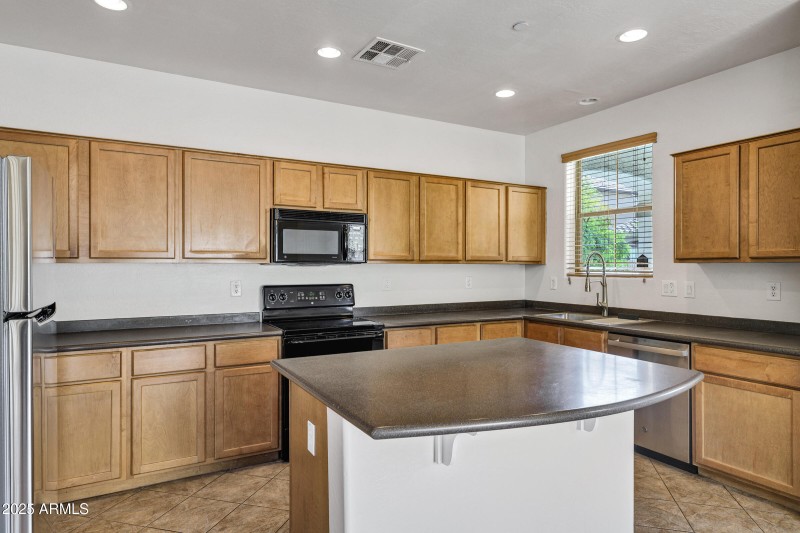 1702 E Joseph Way-12