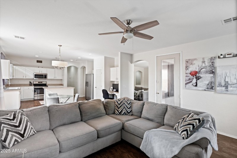 17-Family Room to Kitchen