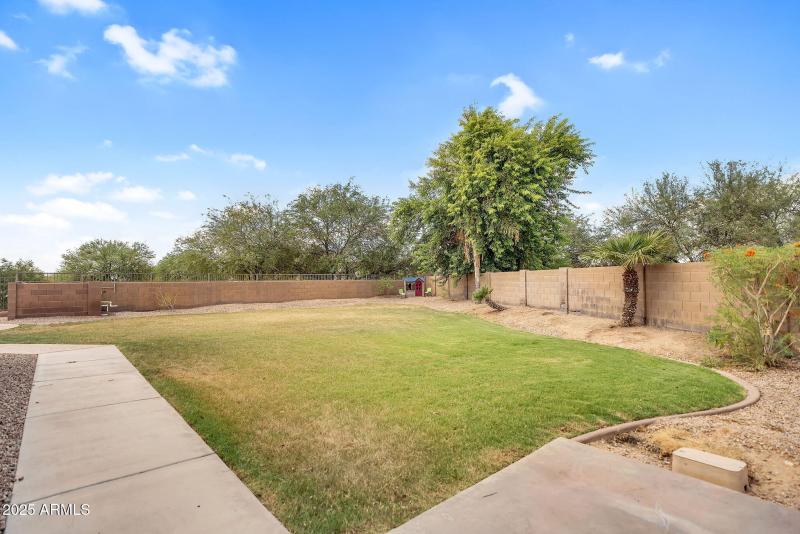 46-web-or-mls-21718 E Cherry Wood Dr-48