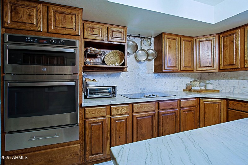 Wall oven/microwave