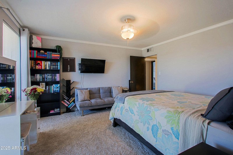 Guest bedroom 3
