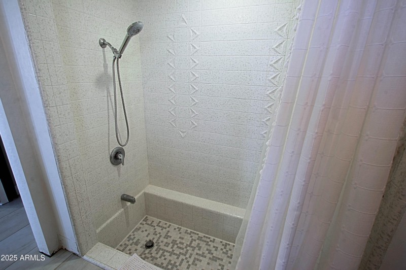 Walk in shower