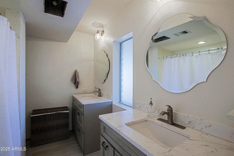 Double sinks