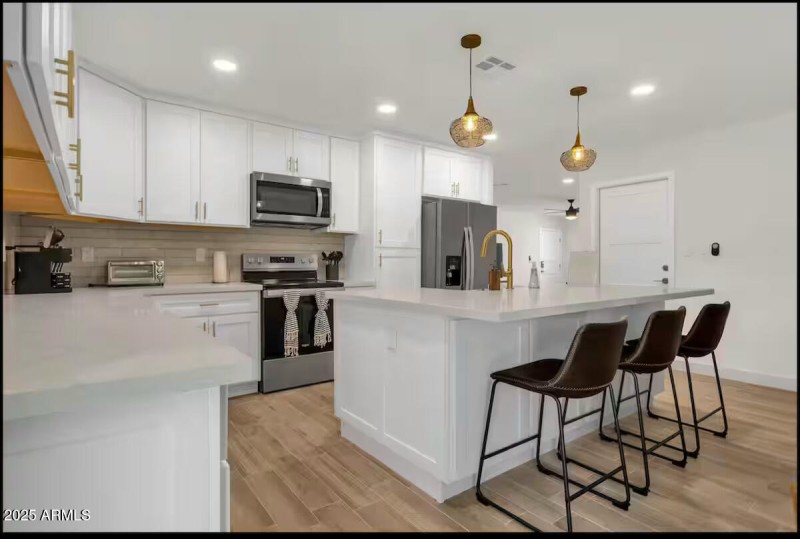 0f814896-03c0-4bd2-b241-2de52018f31c