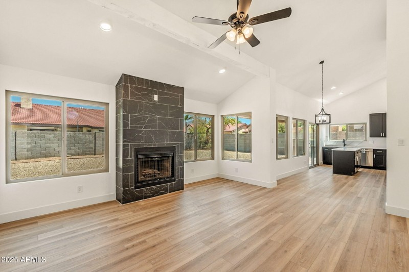 8-web-or-mls-Sahuaro-8