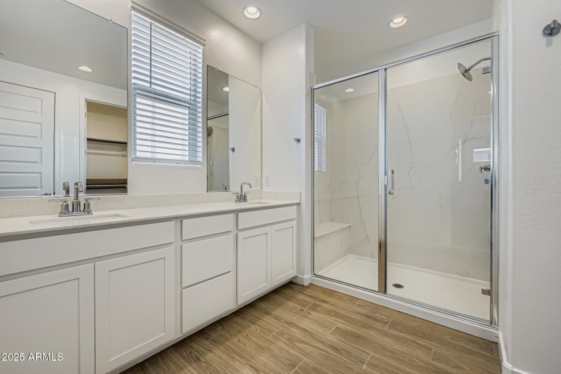 Owners Bath