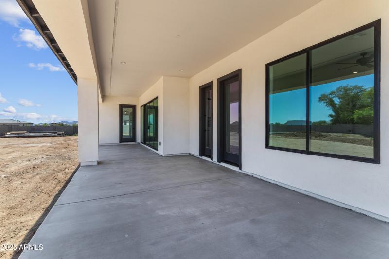 3933 E Freeman Ln-58