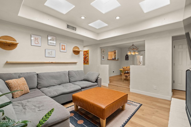 2 Interiors-10