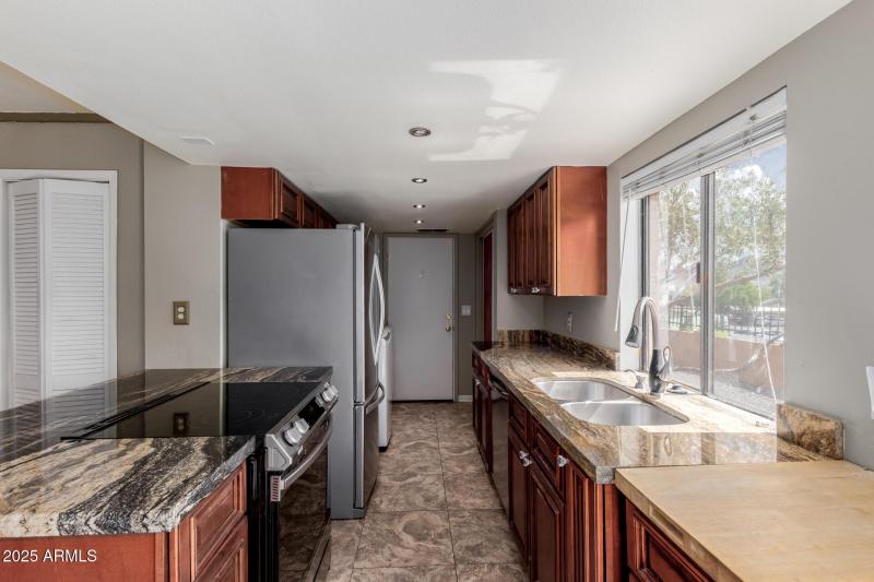 Spacious Kitchen