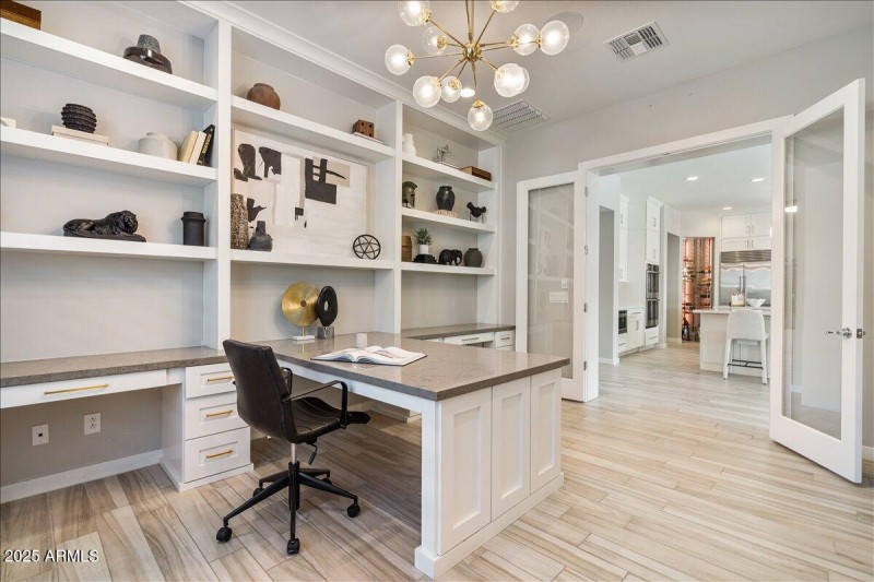 Office/Bonus Room